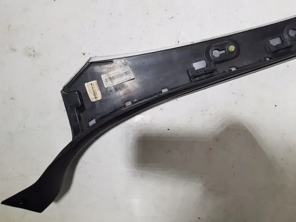 OEM A1726900387 Linker Voorste Pilaarafdekking Mercedes SLK image 7