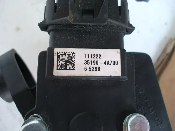 Gaspedal-Potentiometer OEM 35190-4A700 für Hyundai i20 image 9