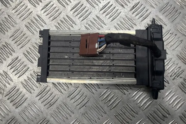Elektrische verwarmingsradiator HONDA CIVIC VIII HATCHBACK image 4