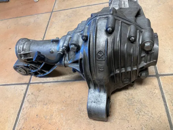 OEM 68251555AA Framdifferential för Dodge Durango image 3