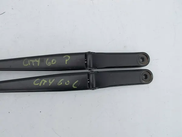 Wiper Arm Front VW Golf V image 2