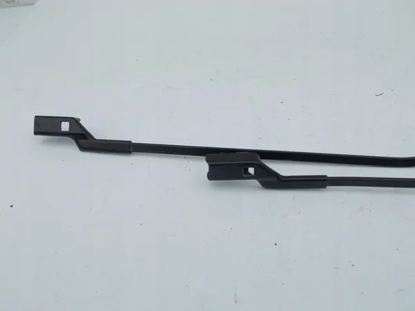 Wiper Arm Front VW Golf V image 3