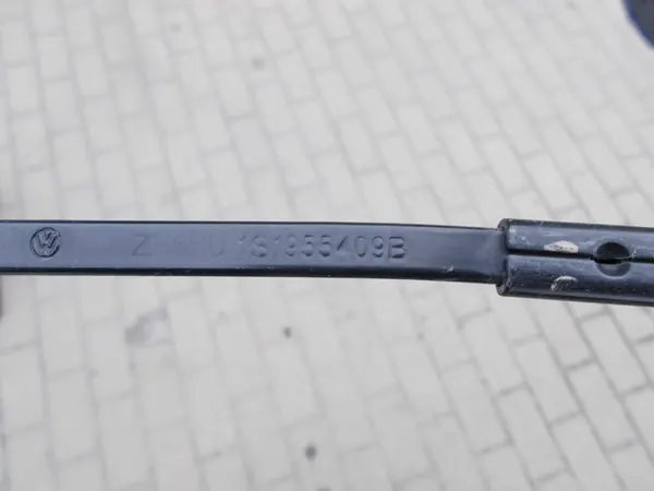 Wiper Arm Front VW Golf V image 7