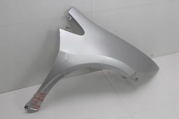 Käytetty oikea etulokasuoja OEM 360212370 Honda Civic image 3