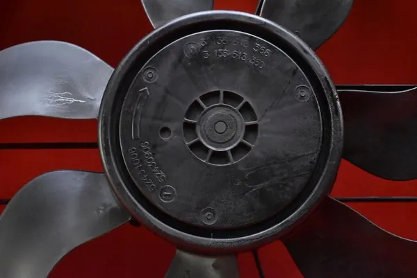 FLÄKT OPEL ASTRA 4 IV J 1.7 CDTI 13267634 image 3