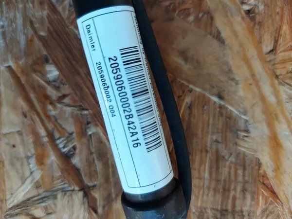 MERCEDES C W205 FECHO DO CAPÔ image 2