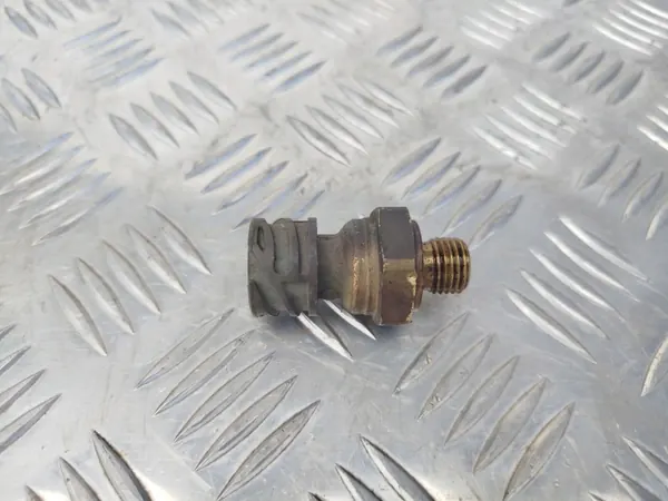 Sensor de Pressão de Óleo OEM 2127356 DAF XF 106 image 2