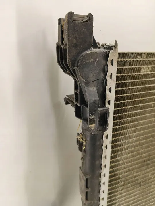 Radiador Renault Trafic III 2015 OEM 214103569R image 6