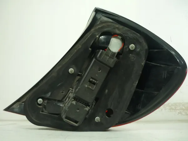 Linker Achterlicht Mercedes W203 Coupe A2038202564 image 4