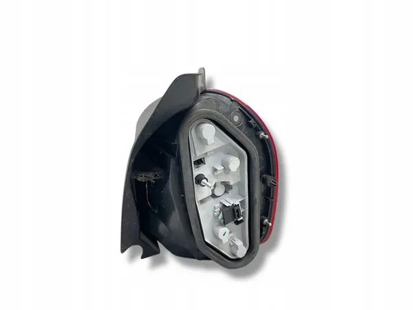 Luz trasera izquierda Renault Modus 2010 image 2