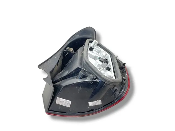 Luz trasera izquierda Renault Modus 2010 image 3