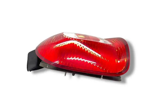 Luz trasera izquierda Renault Modus 2010 image 7