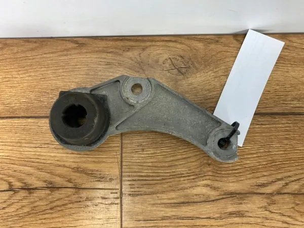Support de pot d'échappement OEM 23200936 pour Camaro 2016+ image 3