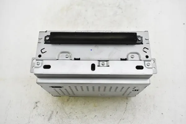 Radio CD OEM 31210434AB pour Volvo S70 V70 2000-2005 image 8