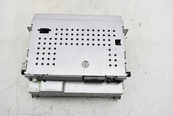 Radio CD OEM 31210434AB pour Volvo S70 V70 2000-2005 image 9
