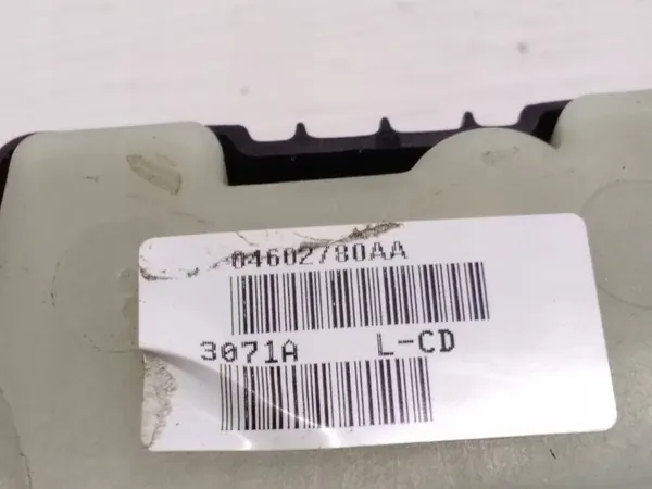 Botão de controle de janela traseira esquerda Dodge Caliber 04602780AA image 4