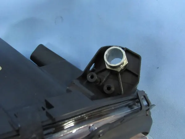 Rechter Mercedes W204 Pre-Facelift Bi-Xenon Europa1 image 7