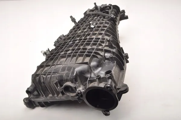 BMW F20 F21 F22 F30 F31 F32 G01 G02 G11 3.0 Coletor de admissão OEM image 7