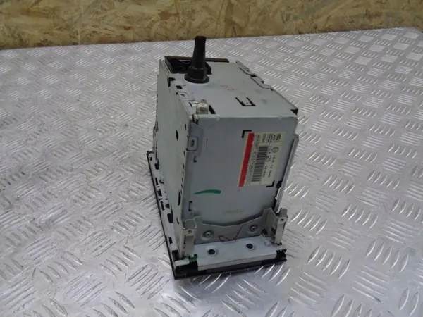 Ford OEM 5M5T18C815FA 6000 CD Radio - Käytetty image 6