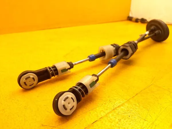 Mercedes-Benz Sprinter W907 W910 Gear Shift Cable A9072603500 image 4