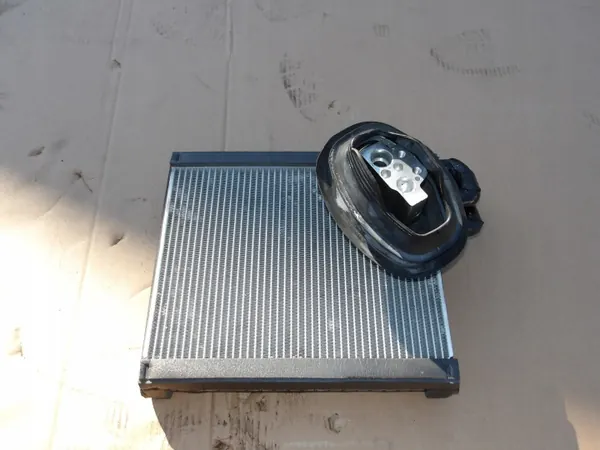 OEM 123BRAK AC-condensor voor Audi A6 C7/A7 image 2
