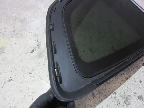 BMW X3 G01 Kiinteä Taka Oikea Sivulasi OEM 51377410064 image 3