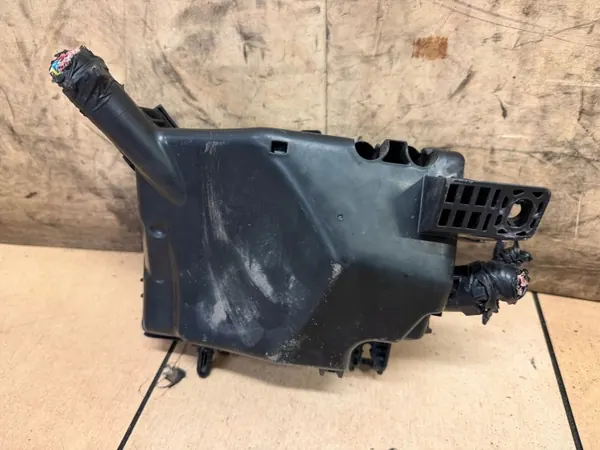 Sulakekotelo OEM 91956J7100 Kia Ceed III:lle image 9