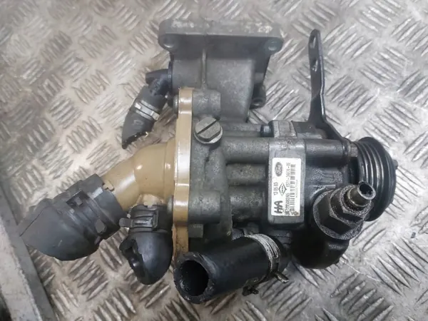 Pompe de direction assistée Ford OEM XS713A674BE - Occasion image 2