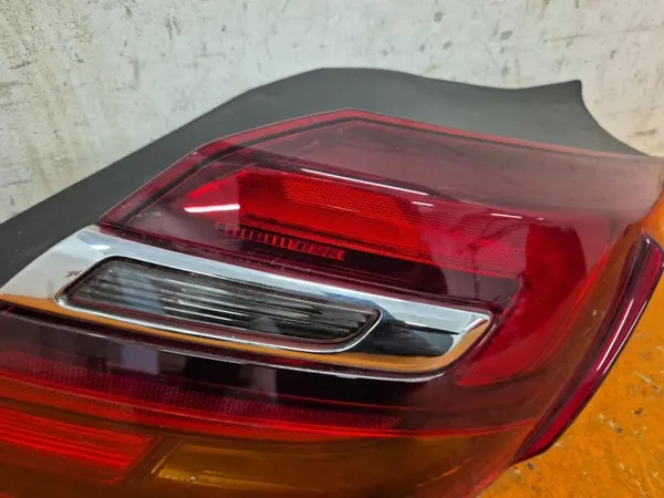 OPEL INSIGNIA A 11-17 Luz Trasera Derecha 39024201 image 3