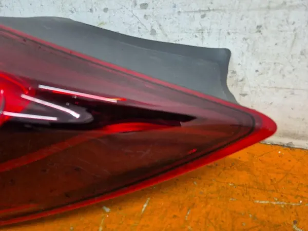 OPEL INSIGNIA A 11-17 Luz Trasera Derecha 39024201 image 6