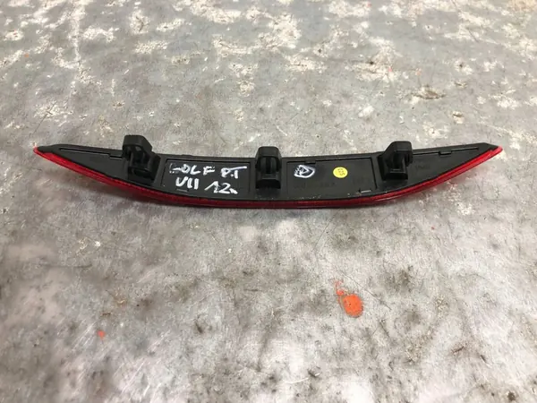 Oikea Takareflektori VW Golf VII 5G0945106A image 3