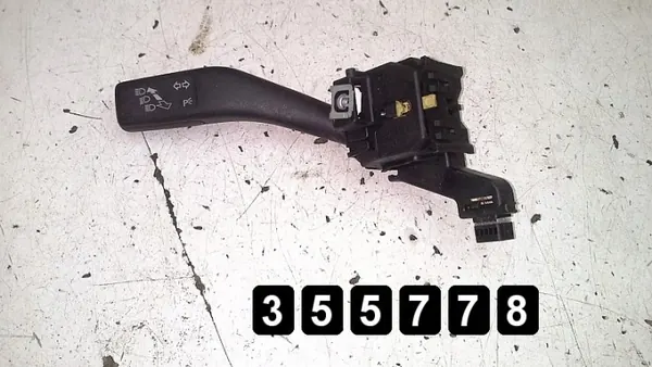 Skoda Octavia Schakelaar OEM AM-355778 - Gebruikt image 2
