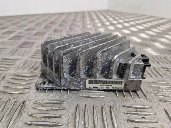 Amplificador Mercedes-Benz OE A1779050403 - Usado image 3