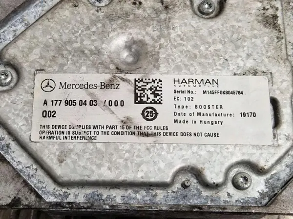 Amplificador Mercedes-Benz OE A1779050403 - Usado image 5