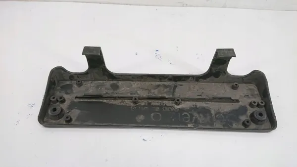 Mercedes-Benz C-Klasse W203 kentekenplaathouder OEM A2038850281 image 4