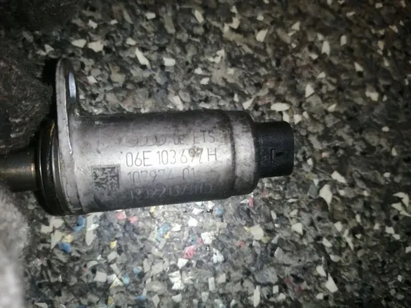 Módulo de ajuste Audi OEM 06E103697H - Usado image 3