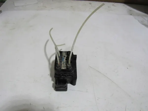 ABC-ventilblock bak OEM A2123200558 för Mercedes image 2
