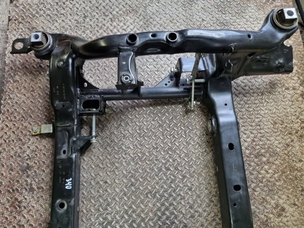 Mercedes-Benz GLE W167 Framsläde OEM 1673310000 image 3