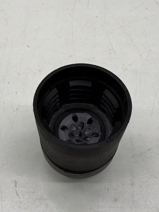 AUDI A4 B8 A5 8T Q5 8R A6 C7 tampa de enchimento AdBlue 4L0131980E image 7