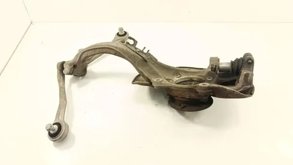 Audi A6 C7 Vänster Framstag OEM 4G0407241C image 2