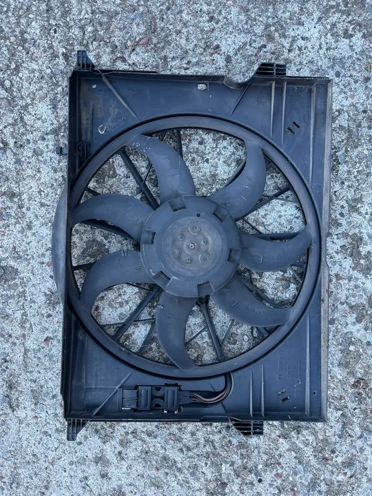 Radiateurventilator Mercedes W211 2.7 CDI A2115000693 image 2