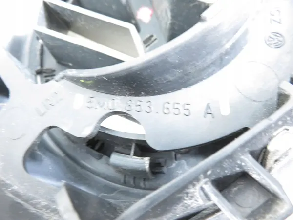 VW GOLF V 5 PLUS GRILL 05-09 5M0853653 image 4