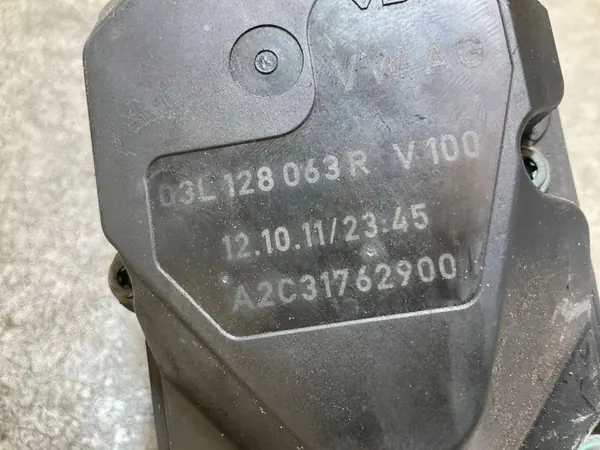 Kaasutin Audi OEM 1210112345 2.0L Diesel 110kW image 3