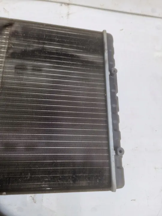 Radiador de agua VW Polo 6N0121201C image 8