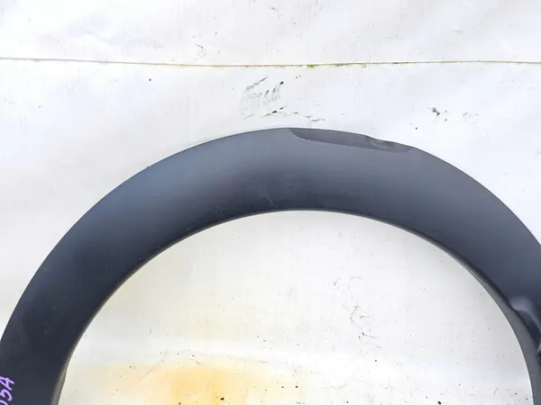 Garniture d'aile arrière gauche Citroen C4 Cactus image 3