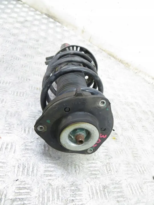 Etuoikea Jousitus OEM 212/302 Audi Q3 8U:lle image 4