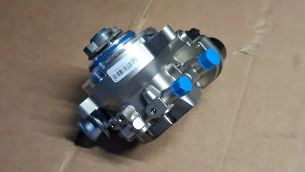 Pompe à carburant haute pression OEM 9A111031574 Porsche 991/997 image 5