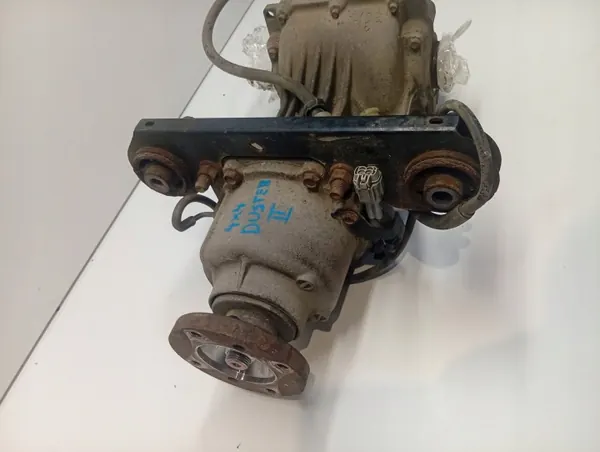 Bakaxelns differential OEM 383002A01A för Dacia Duster 4X4 image 3