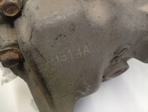 Bakaxelns differential OEM 383002A01A för Dacia Duster 4X4 image 6