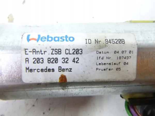 Mercedes W203 Schiebedachmotor OEM A2038203242 image 5